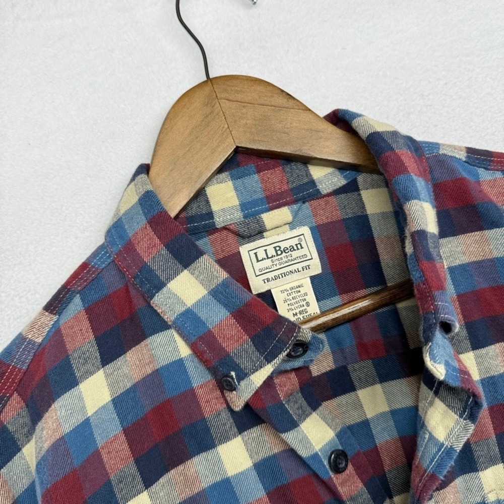 L.L.Bean Flannel Shirt mens Medium Blue Red Check Comfort Stretch Organic Cotton